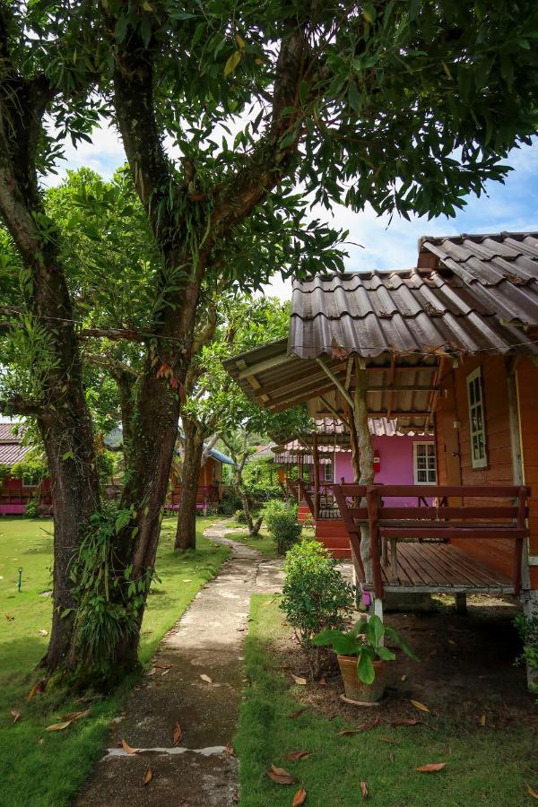 The Mermaid House Ko Kut Экстерьер фото