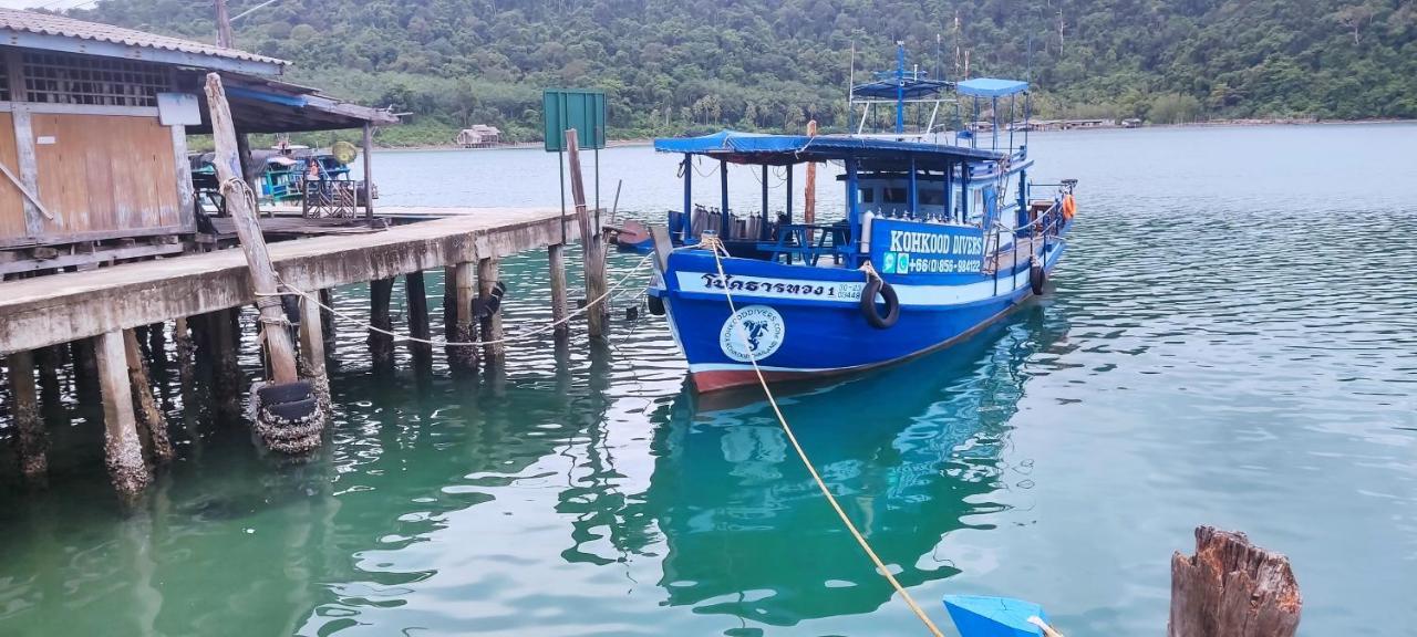 The Mermaid House Ko Kut Экстерьер фото