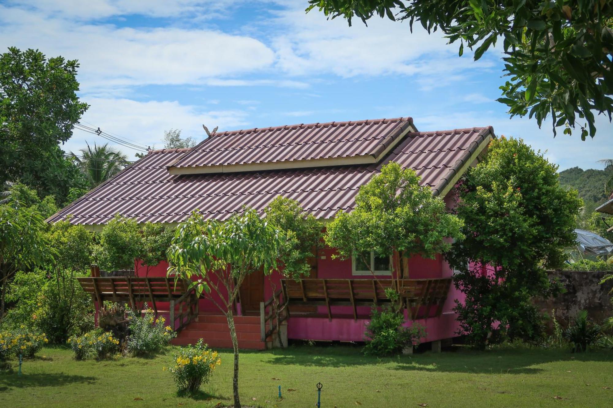 The Mermaid House Ko Kut Экстерьер фото